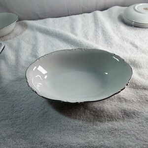 Beautiful oval serving bowl by Bavarian Crest Fine